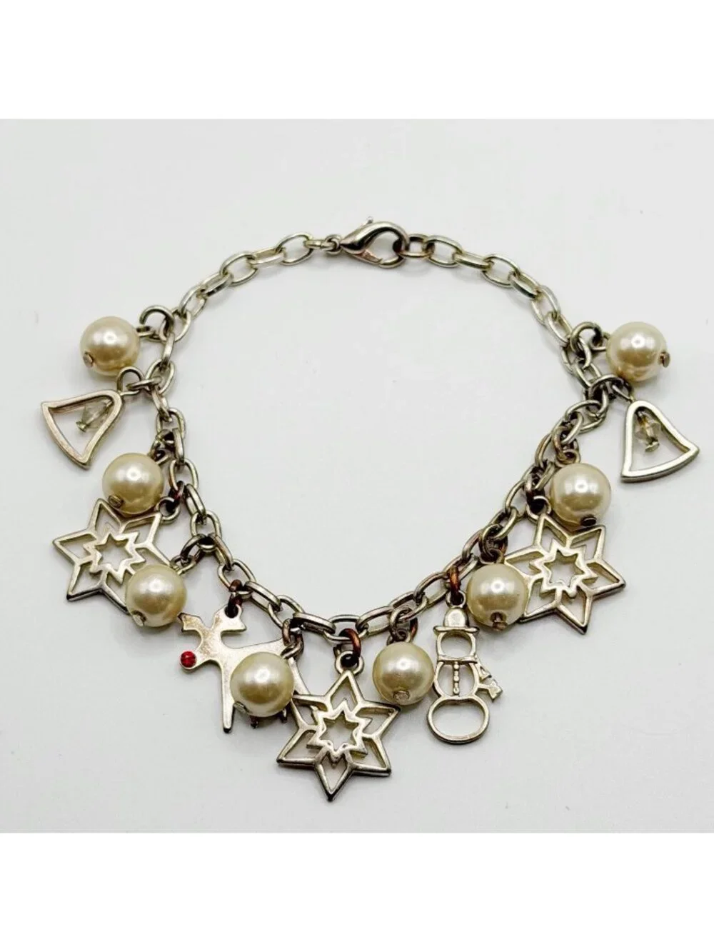 Snowflake, Snowman, Reindeer Faux Pearl Silvertone Bracelet 7”